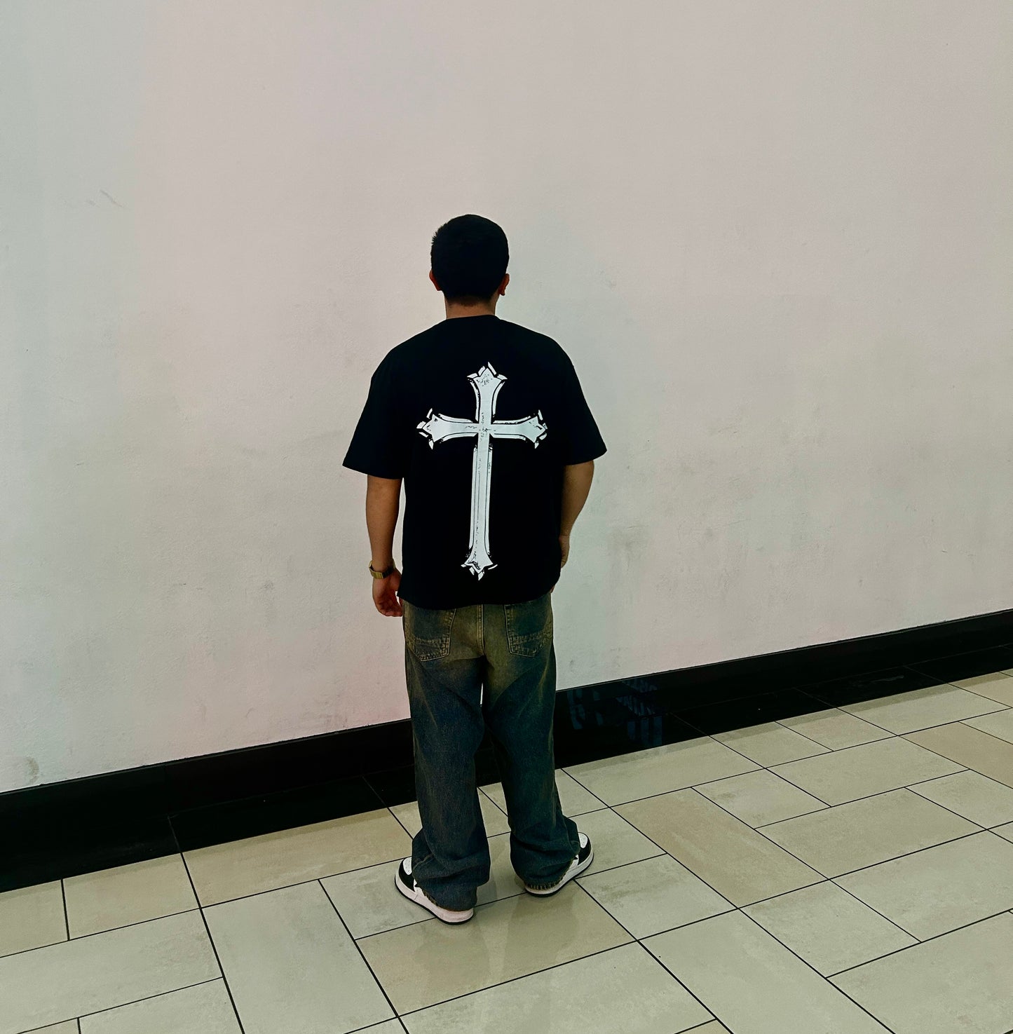 Oversize Cross T-shirt